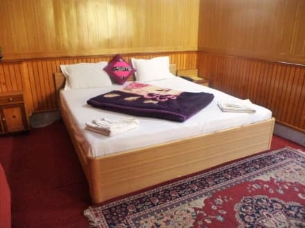 Hotel Donkheala (A Pure Veg Hotel), Gangtok 4